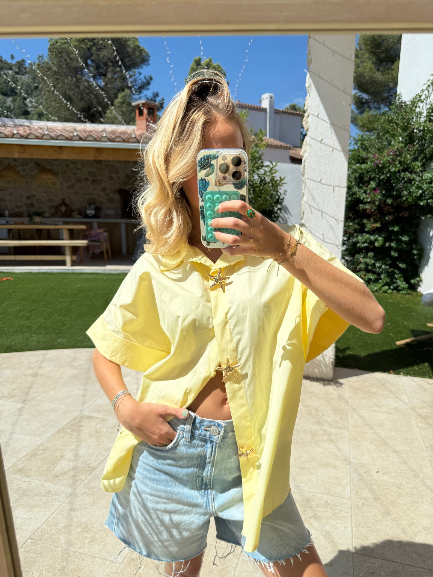Chemise jaune