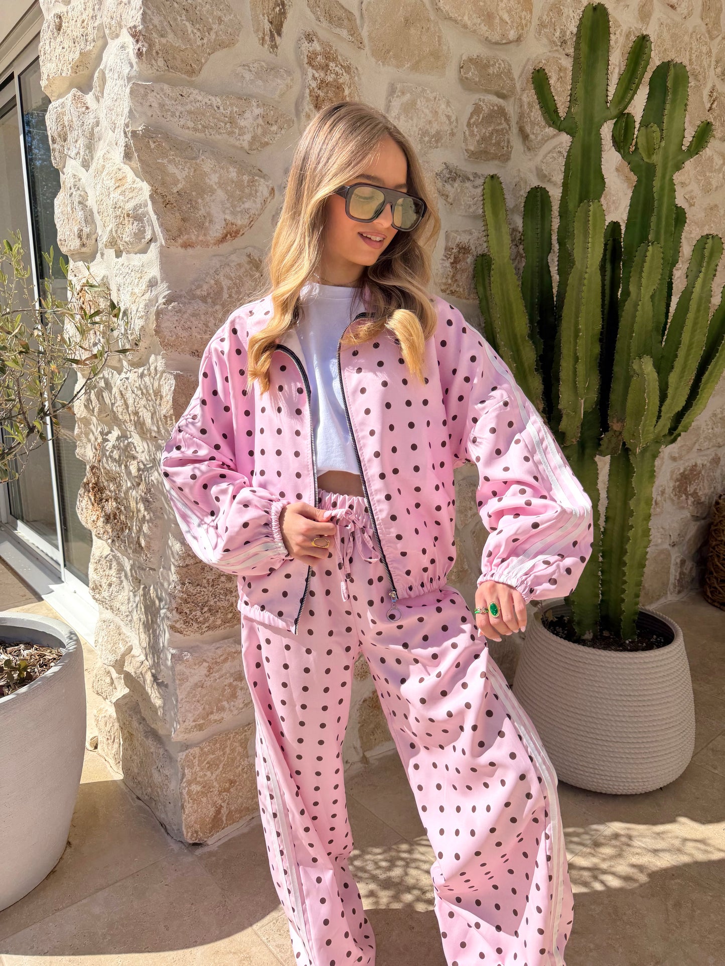 Veste à pois rose