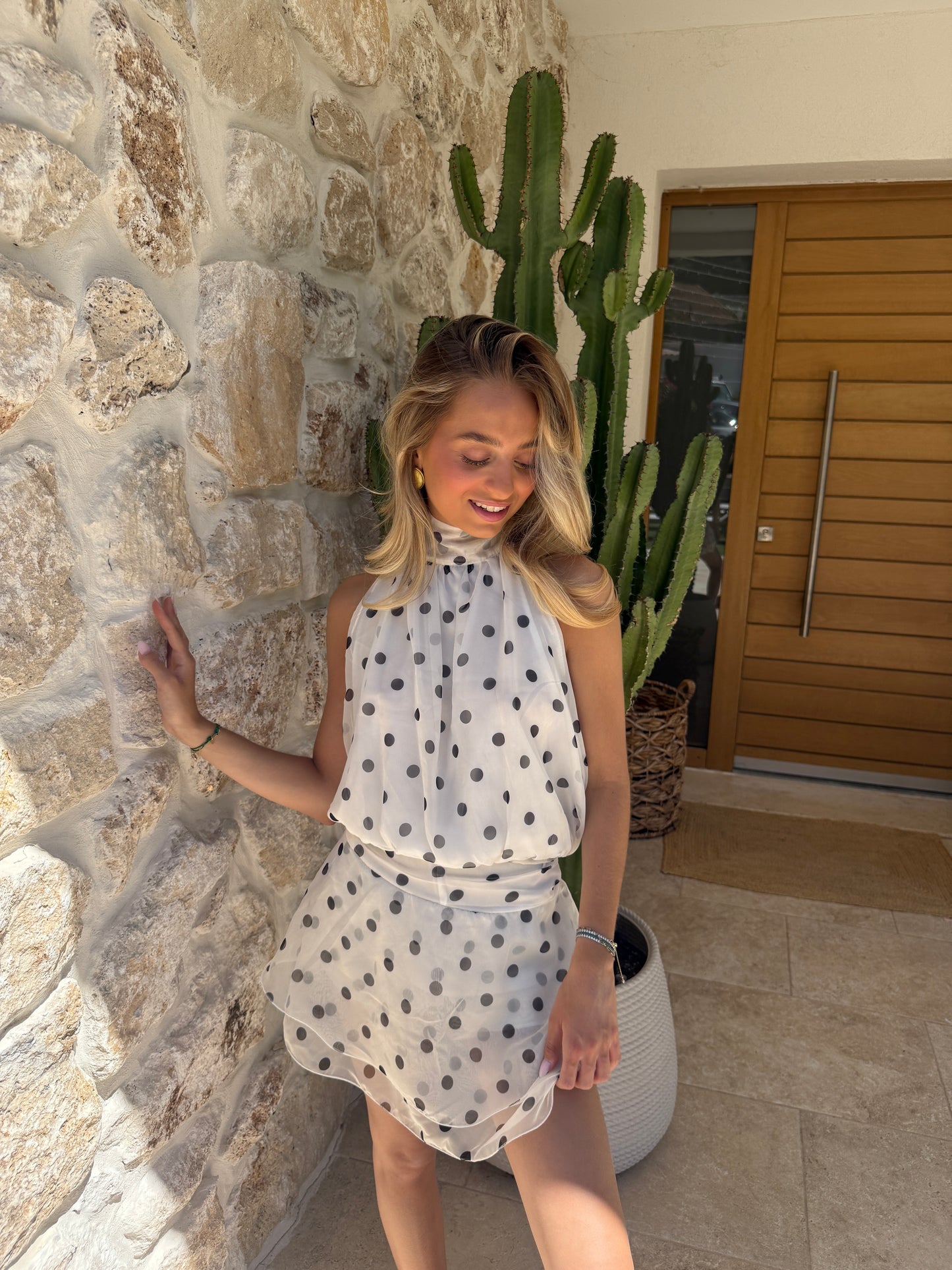 Robe à pois blanche