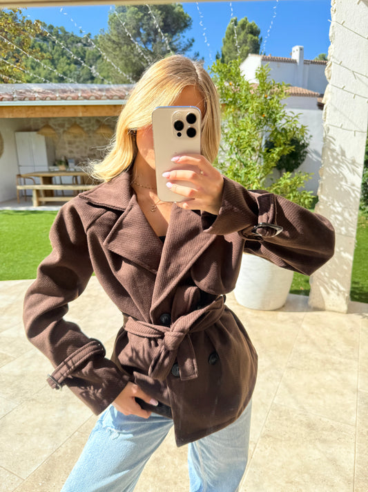 Trench court chocolat